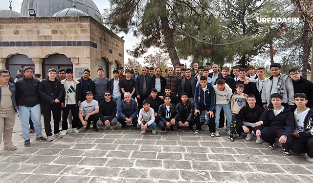 Kocaeli'den Gelen Öğrenciler, Şanlıurfa'nın Tarihi ve Dini Mekanlarını Gezdi