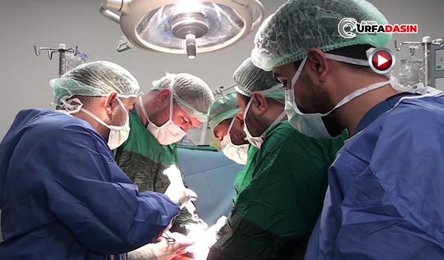 Şanlıurfa’da Hastanın Karnındaki 25 Santimetrelik Kist Başarıyla Alındı