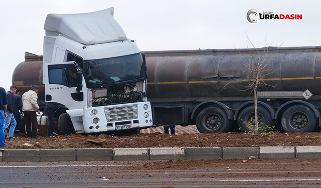 Şanlıurfa'da Tır Kazası: 2 Yaralı