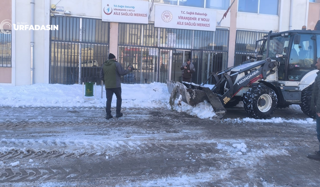 ŞUSKİ'nin Viranşehir'deki Karla Mücadelesi Takdir Topladı