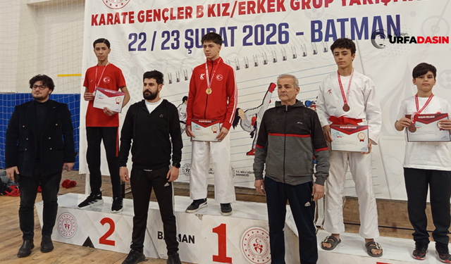 Şanlıurfalı Öğrenciler Batman'da Madalyayla Döndü