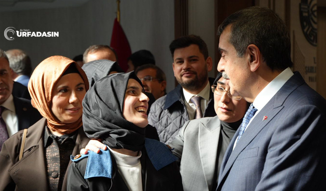 Milli Eğitim Bakanı Yusuf Tekin’den Şanlıurfa’da İki Okula Sürpriz Ziyaret