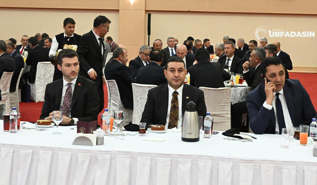 Mahmut Özyavuz MHP'nin Ankara'da Belediye Başkanları İftarına Katıldı