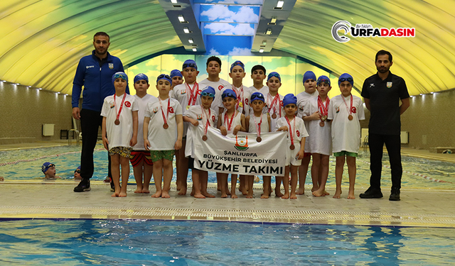 Şanlıurfa’da Minik Yüzücüler 24 Madalya Kazandı
