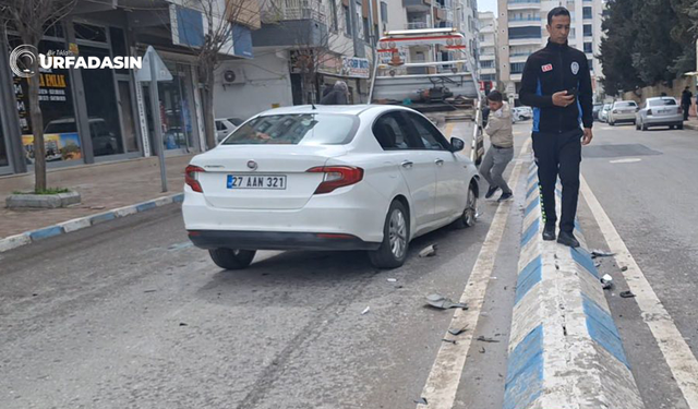 Birecik’te Trafik Kazası: Araç Refüje Çıktı