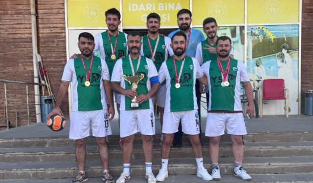 Futsal Turnuvasında Birinci Oldular! Harran'a Gurur Yaşattılar