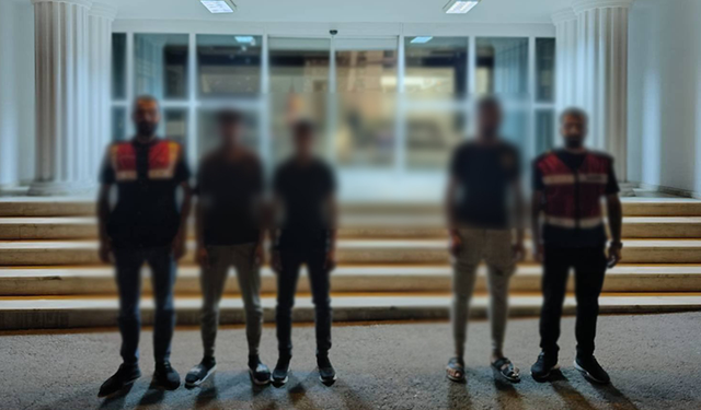 Şanlıurfa'da Göçmek Kaçakçılarına Yönelik Operasyonlarda 9 Kişiye Gözaltı