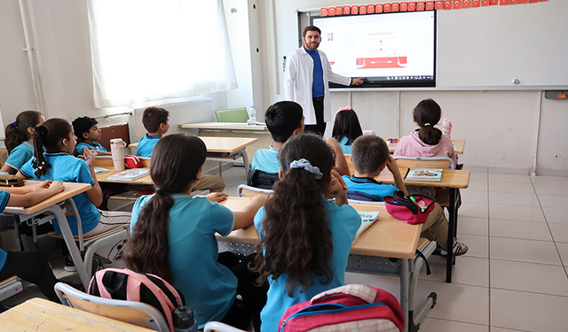 Haliliye'de Uzman Ekipler, Eğitimleriyle Çocukların Yanında
