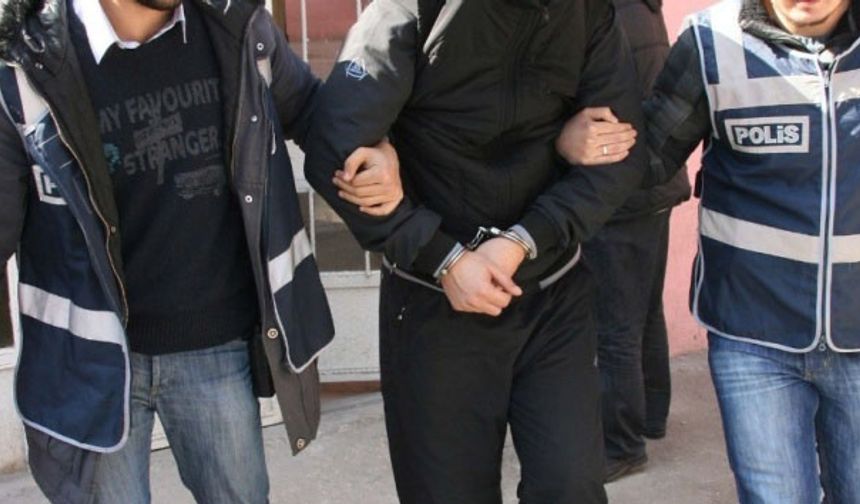 Şanlıurfa'da Hırsızlık Suçlarından Aranan 4 Kişi Yakalandı