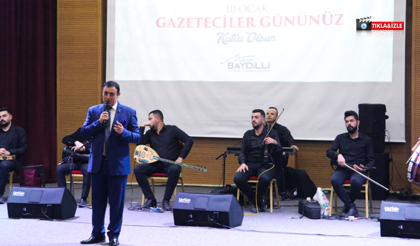 Mahmut Tuncer’den Urfalı Gazetecilere Konser
