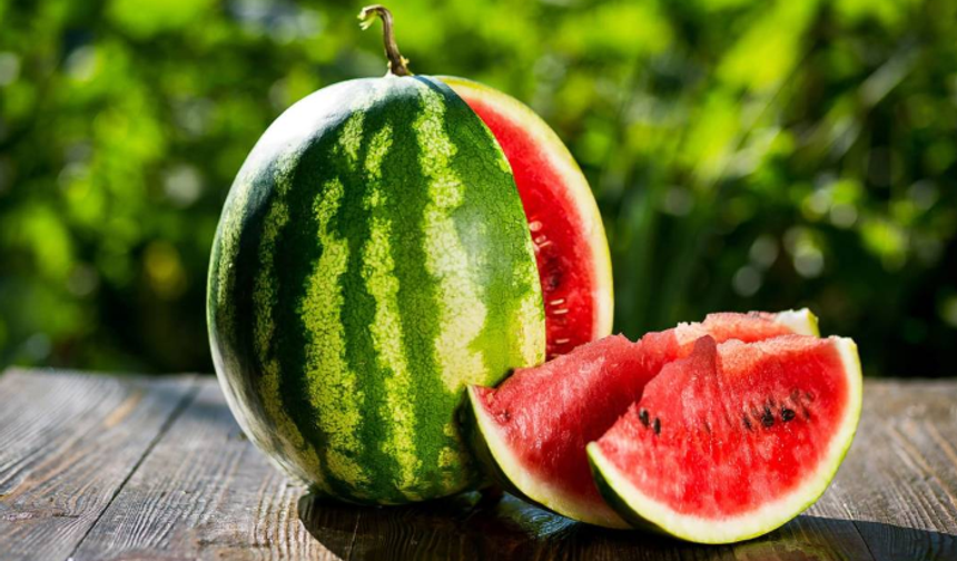 Şimdi Karpuz Zamanı Peki Karpuzun İyisi Nasıl Belli Olur ? VİDEOLU