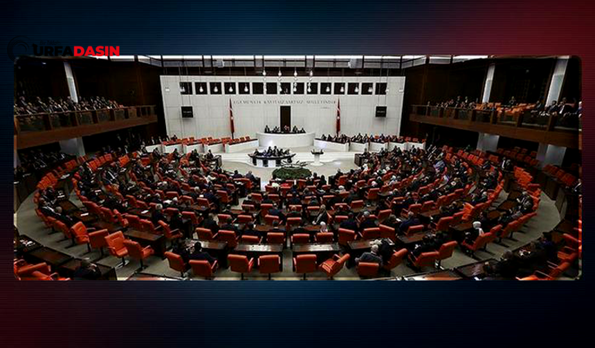 Üçüncü Yasama Dönemine Giren TBMM'de Başkan ve Başkanvekilleri Yeniden Seçilecek