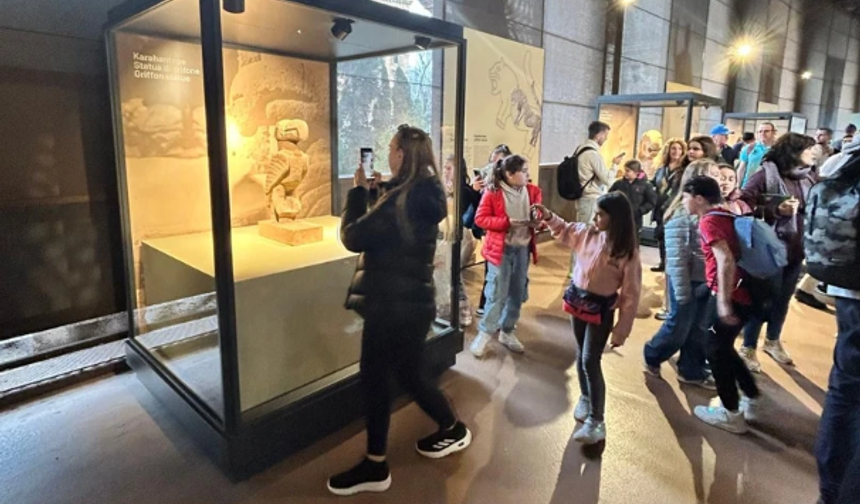 Göbeklitepe Sergisi Avrupa'dan Sonra Uzakdoğu'da Açılacak