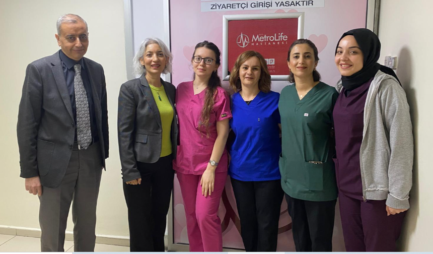 MetroLife Hastanesi Ebelik Haftasında Yaşamın Mucizesine Dokunan Elleri Unutmadı