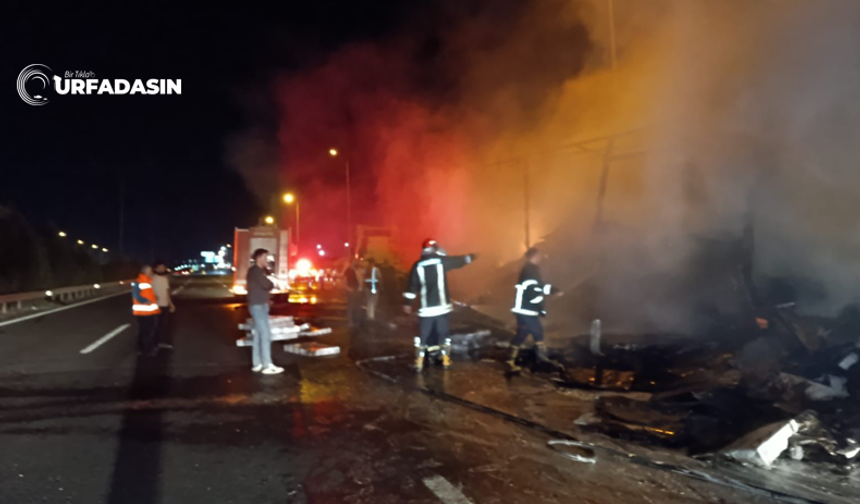 Şanlıurfa-Gaziantep Otobanında Televizyon Yüklü Tır Alev Alev Yandı