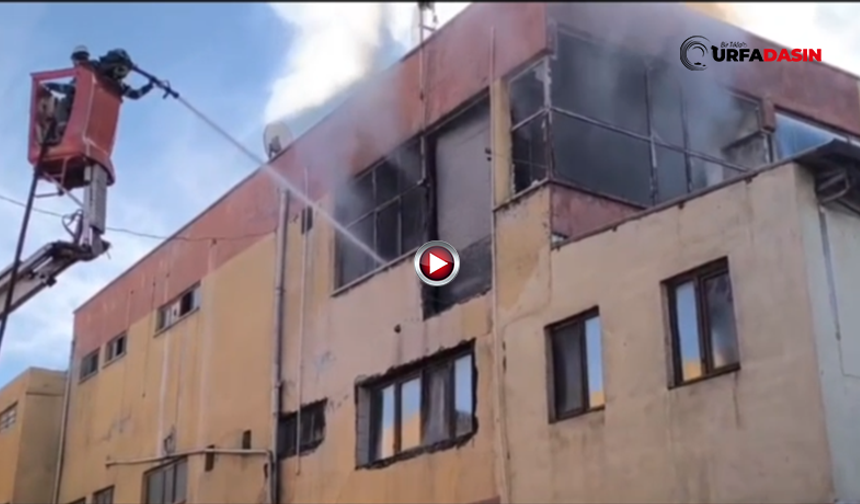 Şanlıurfa'da Evren Sanayi Sitesinde Yangın