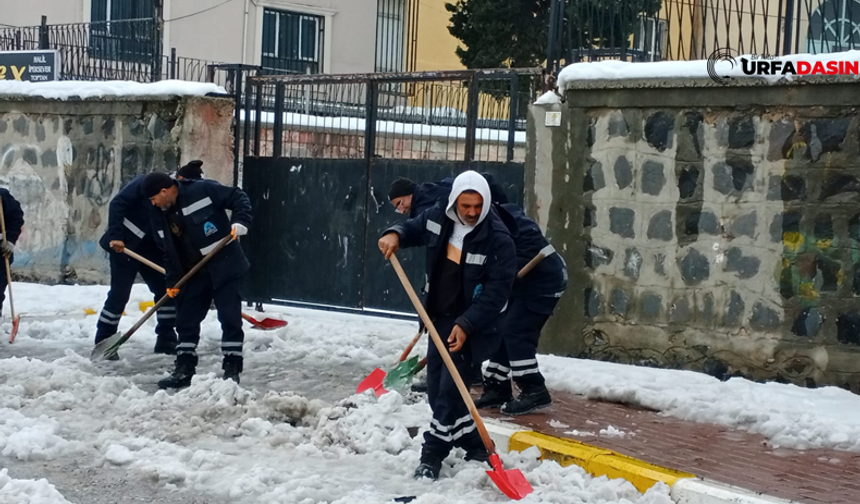 Şanlıurfa Eyyübiye’de Sokak Sokak Kar Temizliği