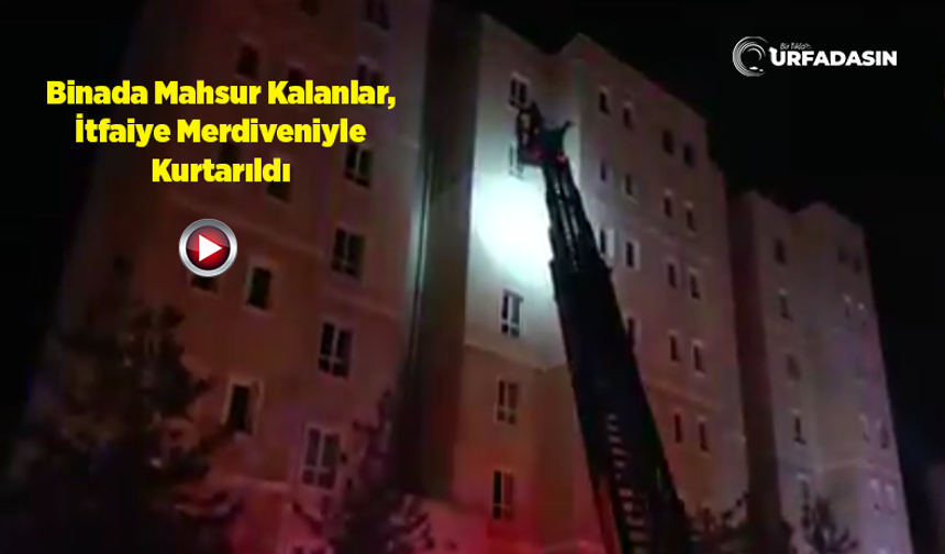 Şanlıurfa'da Gece Vakti Binada Yangın: 3 Kişi Hastaneye Kaldırıldı