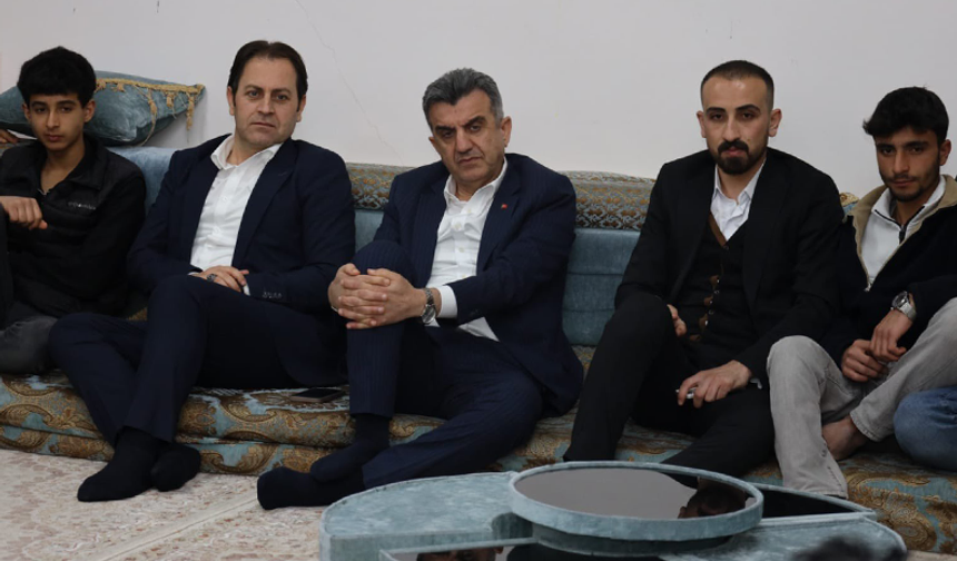 AK Parti İl Başkanı Günbegi Hilvan İlçesini Ziyaret Etti