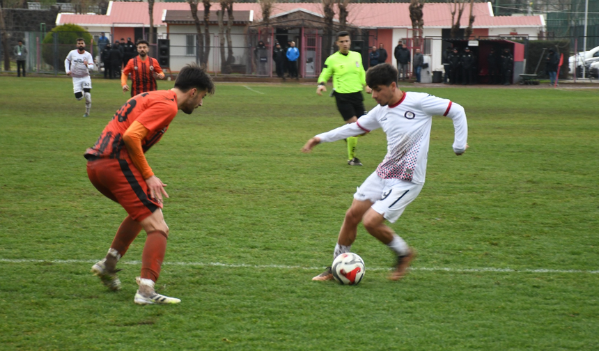 Siverek Belediyespor Elazığ Yol Sporu 1 -0 Mağlup etti