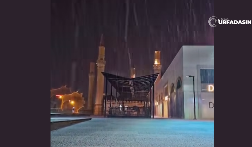 Şanlıurfa'da Akşam Saatlerinde Gök Gürültülü Sağanak Yağış