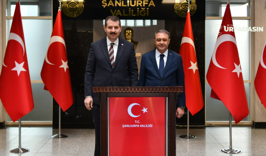 Salih Ayhan Daha Önce Vali Olarak Görev Yaptığı Makam Odasında Bu Kez Bakan Yardımcısı Olarak Ağırlandı