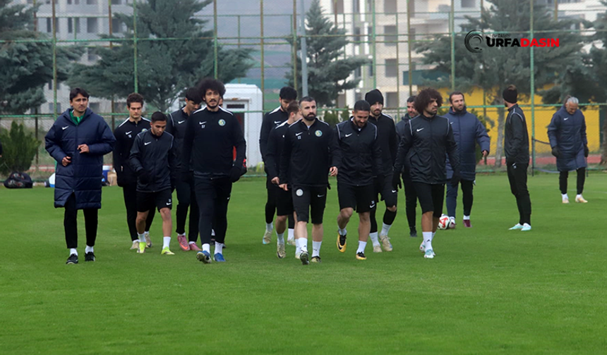 Şanlıurfaspor'da İki Futbolcu Sezon Sonuna Kadar Kadro Dışı Bırakıldı