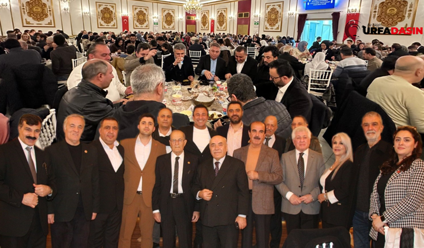 Şanlıurfa Suruçlular İstanbul'da İftarda Buluştu Ahmet Bahçıvan da Katıldı