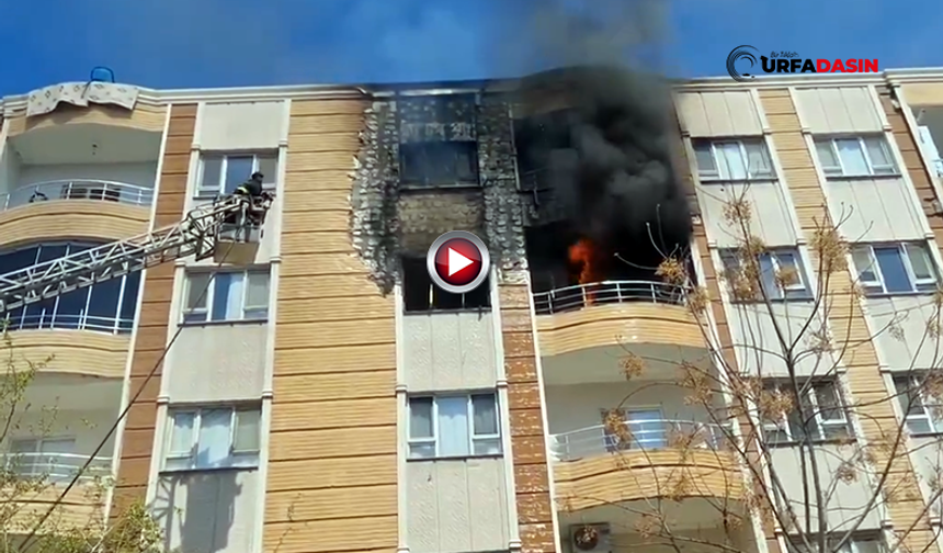 Şanlıurfa'da Apartmanda Korkutan Yangın: 2 Daire Alevlere Teslim Aldu