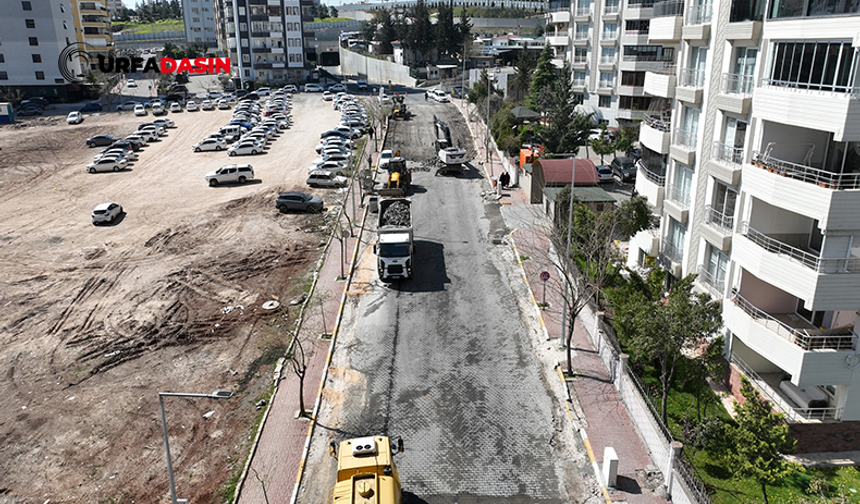 Şanlıurfa'da Yenilenen Cadde, Trafiğe Kapatıldı