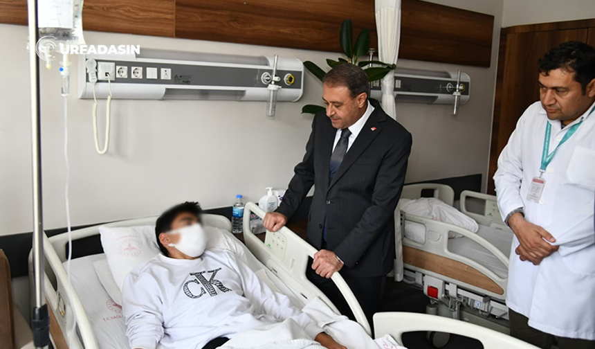 Şanlıurfa Valisi Şıldak, Okul Saldırısı Yaralılarını Ziyaret Etti
