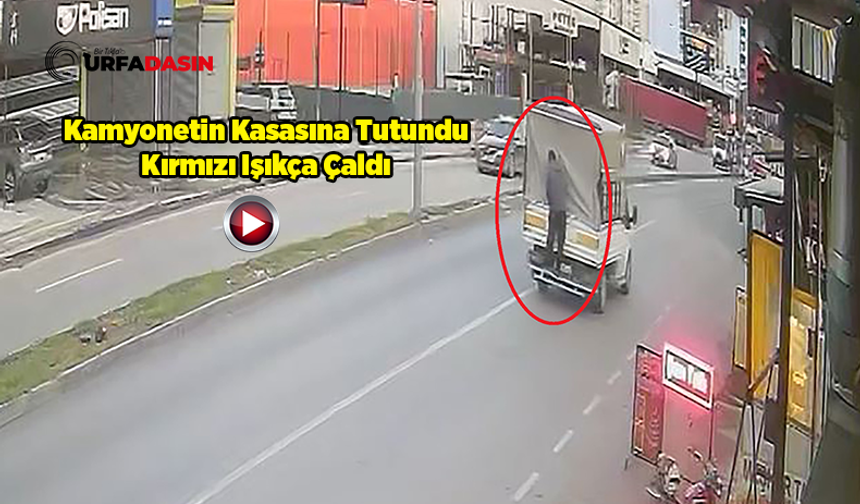 Kamyonetin Kasasından 40 Kilo Eti Böyle Çaldılar: Kameraya Yansıdı
