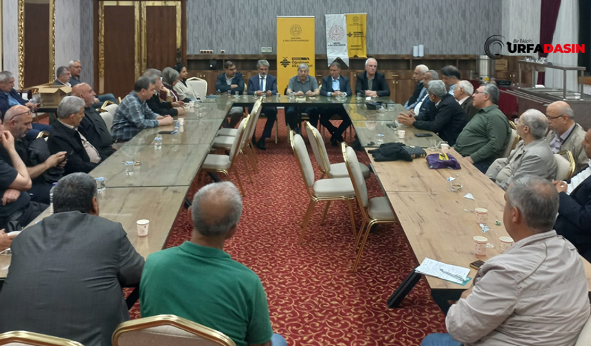 Şanlıurfa'da Öğretmen Akademileri Edebiyat Akademisi’nin Konuğu Mehmet Kurtoğlu Oldu