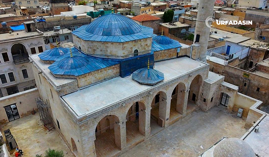 Depremin Hasar Verdiği Şanlıurfa'daki Tarihi Cami Bugün İbadete Açılıyor