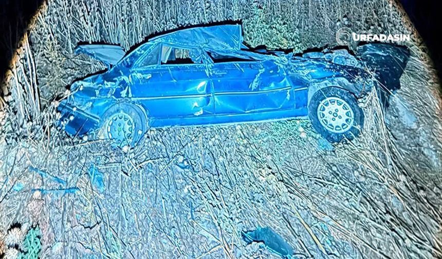 Şanlıurfa'da Takla Atan Otomobil Tarlaya Uçtu: 4 Yaralı