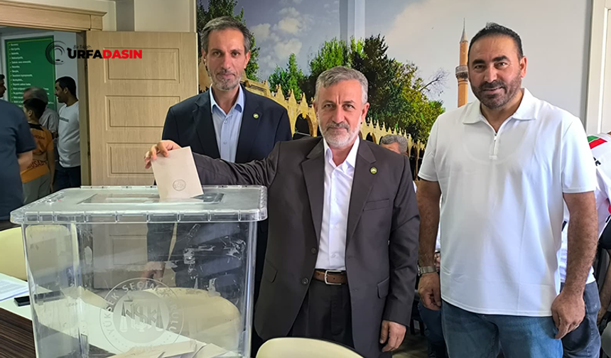 HÜDA PAR Eyyübiye İlçe Kongresinde Başkanlığa Mehmet Maytalman Getirildi