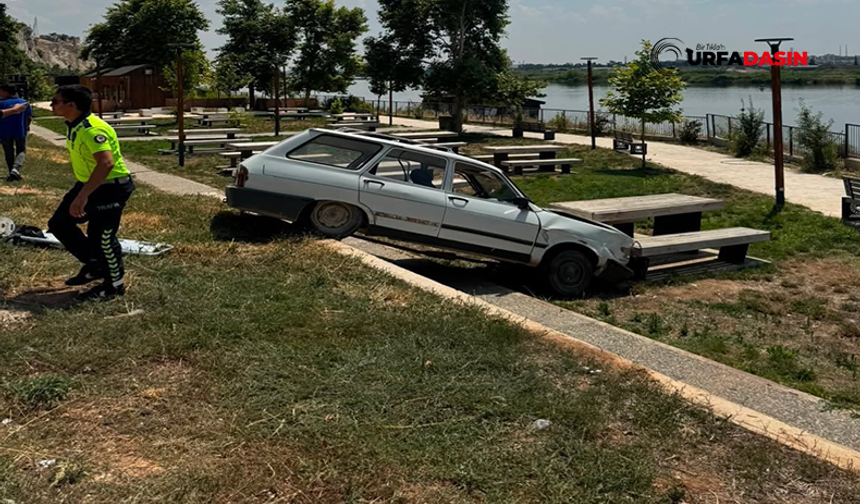 Şanlıurfa'da Otomobil Az Daha Fırat'a Uçacaktı: 2 Yaralı