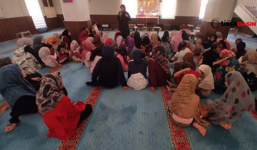 Şanlıurfa'da Çocuklara Hem Kuran Öğretiliyor Hem Hayata Dair Bilgiler Aktarılıyor