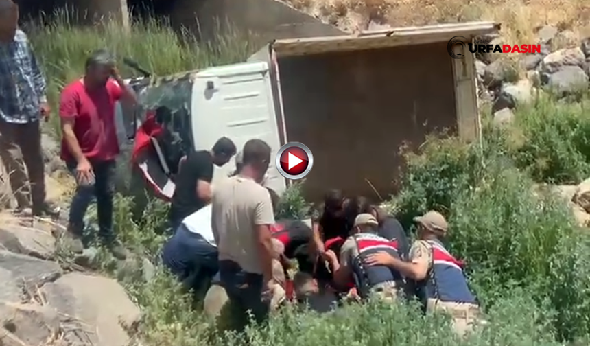 Şanlıurfa'da Kamyonet Köprüden Dereye Uçtu: 4 Yaralı