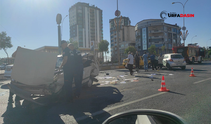 Şanlıurfa'da Sabah Trafiğinde 4 Araçlı Zincirleme Kaza: Yaralılar Var