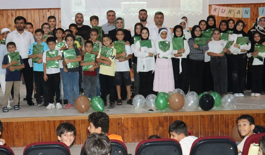 Şanlıurfa'da Kur’an-ı Kerimi Güzel Okuma Yarışmasında Ödüller Sahiplerini Buldu