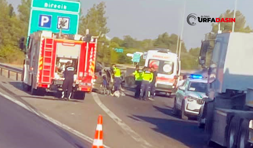Şanlıurfa'da Otomobil Bariyere Çarparak Hurdaya Döndü: 1 Ölü, 1 Yaralı