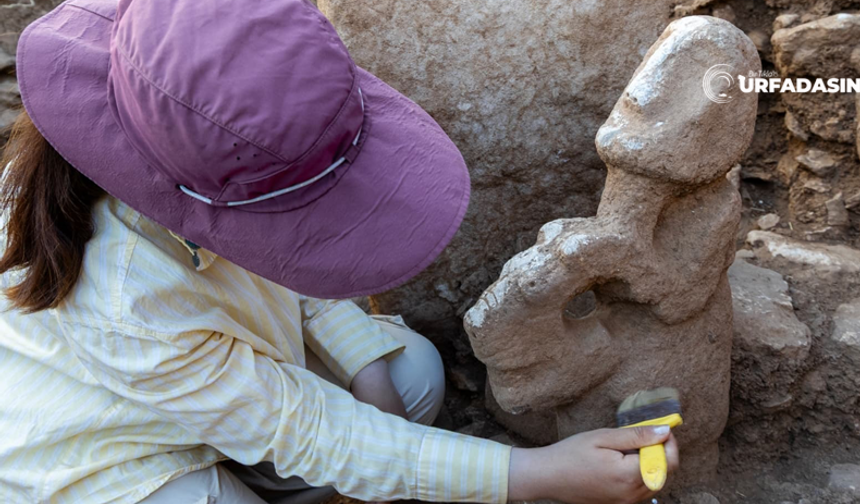 Karahantepe'de Leoparın Sırtında Oturan Bir İnsan Heykeli Bulundu