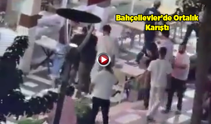 Şanlıurfa'da 2 Kişinin Yaralandığı Döner Bıçaklı Kavga Kameraya Yansıdı