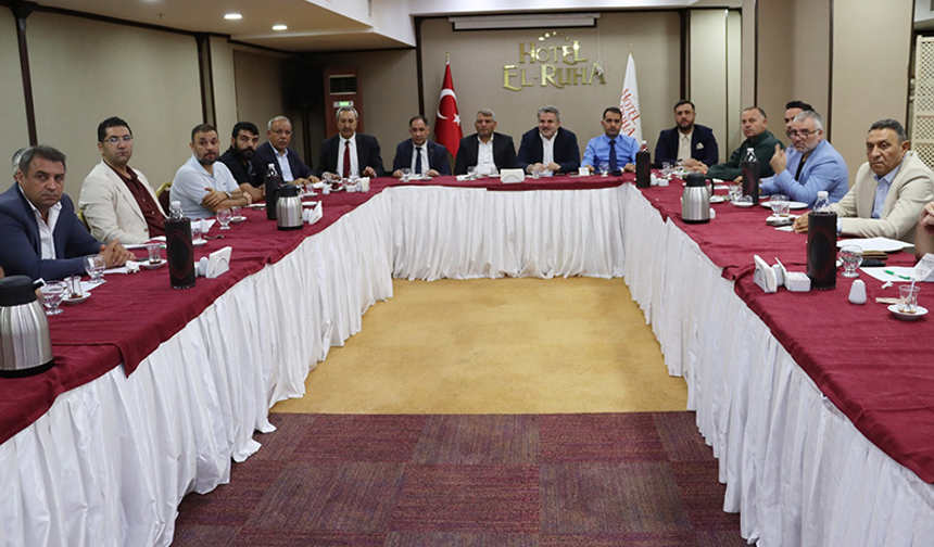 Suriye'ye Yönelik Ticaret Şanlıurfa’daki Toplantıda Masaya Yatırıldı