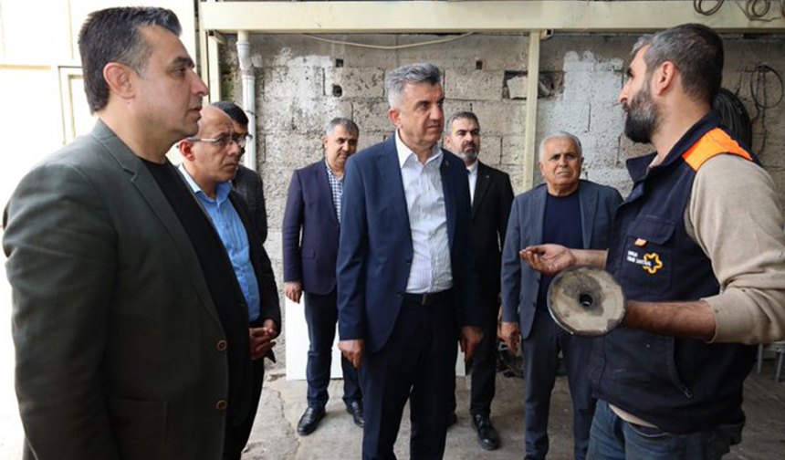 AK Parti Şanlıurfa İl Başkanı Günbegi, Bozova’da Sanayi Esnafıyla Buluştu