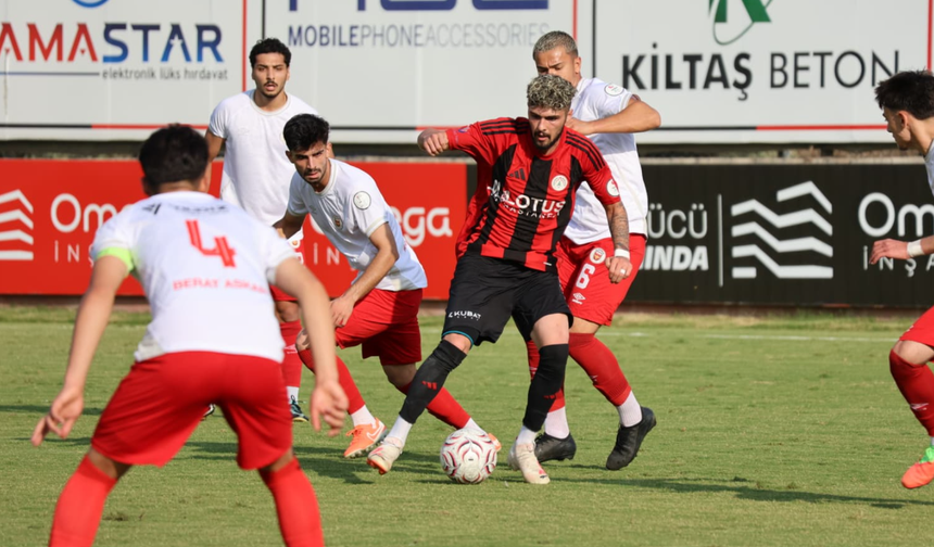 Karaköprü Belediyespor, Karaman FK'yı 6-0 Mağlup Etti