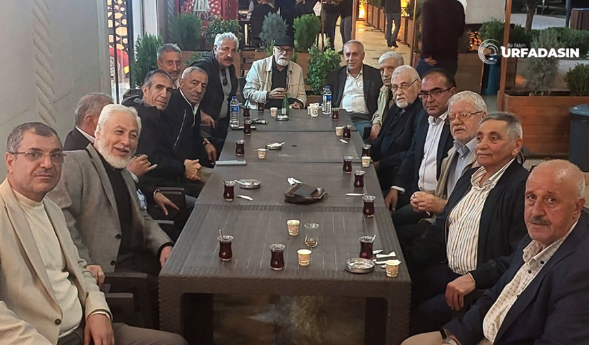 Viranşehir Lisesi Mezunları 53 Yıl Sonra Farklı Şehirden Geldiler Hasret Giderdiler