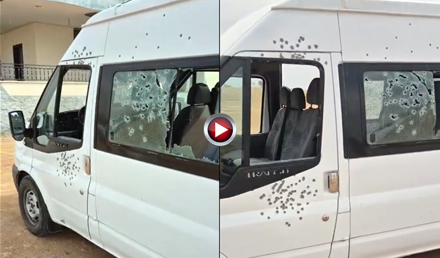 Şanlıurfa'da Silahlı Saldırıda Servis Minibüsü Delik Deşik Oldu