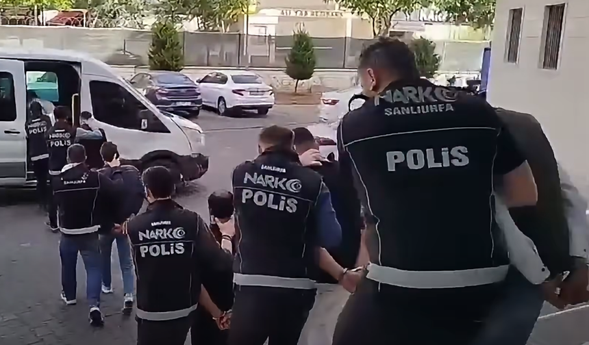 Birecik'te Narkotik Operasyonda 13 Kişi Tutuklandı